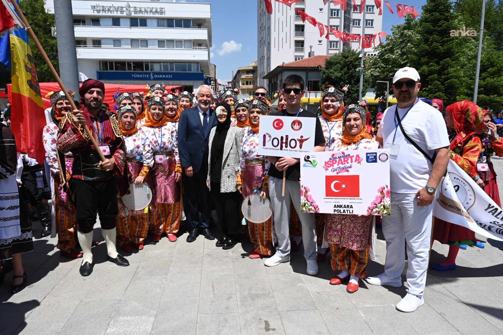 Isparta Uluslararası Gül Festivali başladı