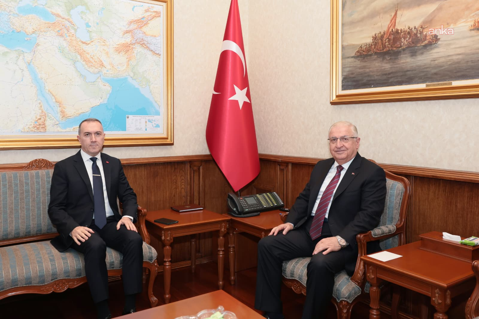 Bakan Güler, Türkiye'nin Seul Büyükelçisi olarak atanan Yıldız'ı kabul etti