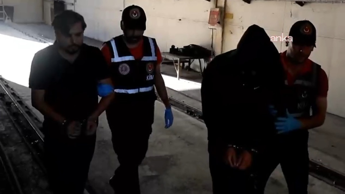 Arif Kocabıyık, Kapıkule'de tırın altında yakalandı