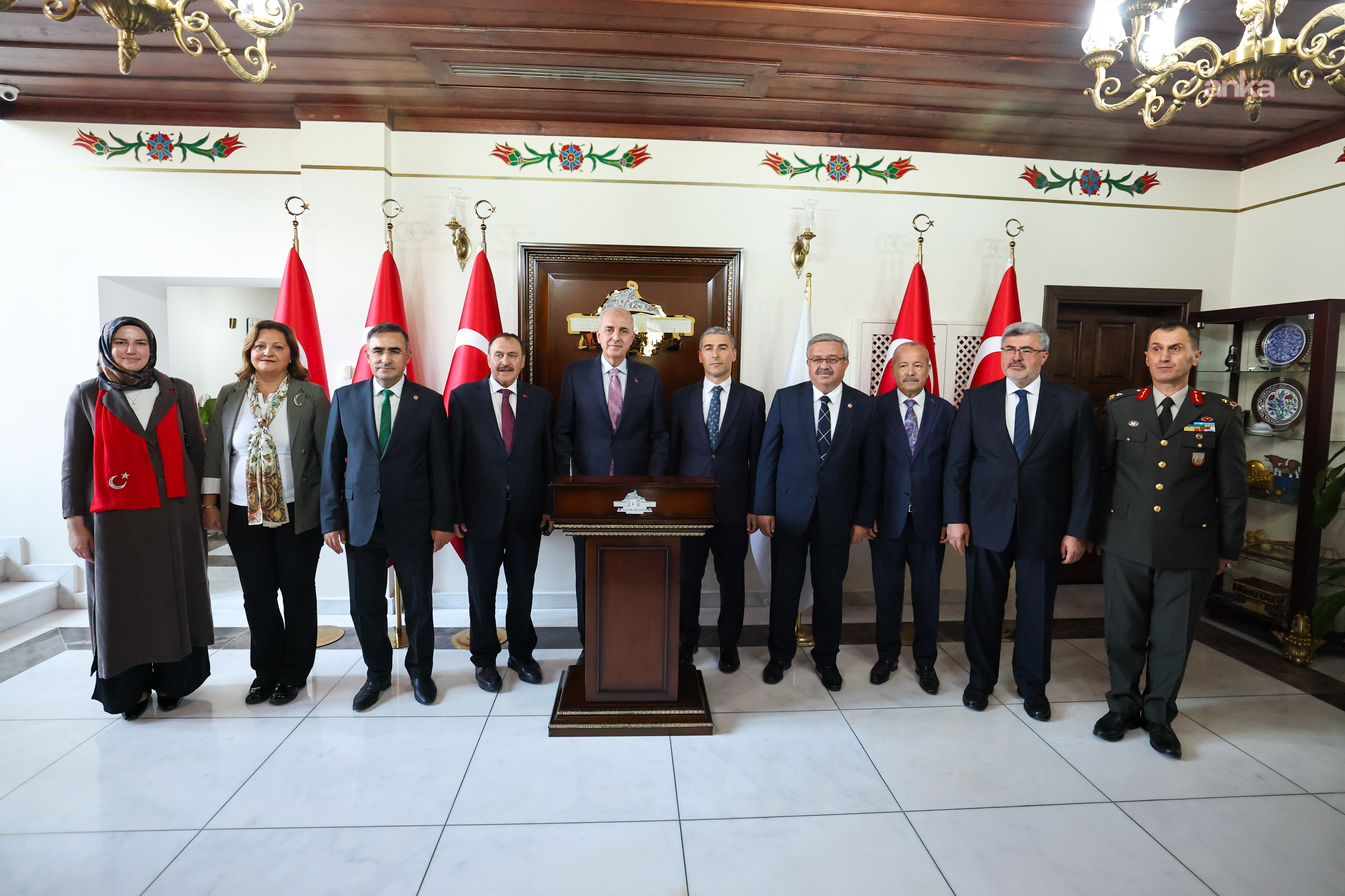 TBMM Başkanı Kurtulmuş, Afyonkarahisar’da Vali Aktaş ile Belediye Başkanı Köksal ile bir araya geldi