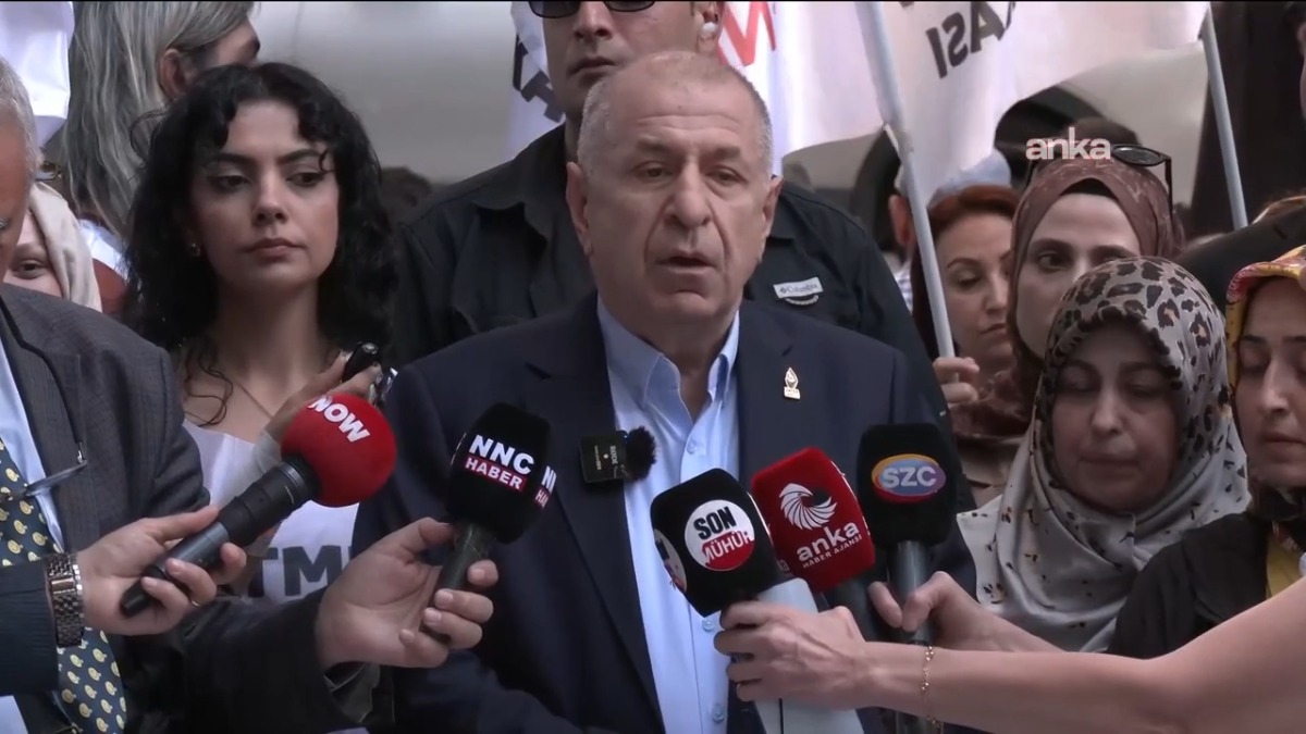 Ümit Özdağ: Öğretmenler polisin de öğretmenidir