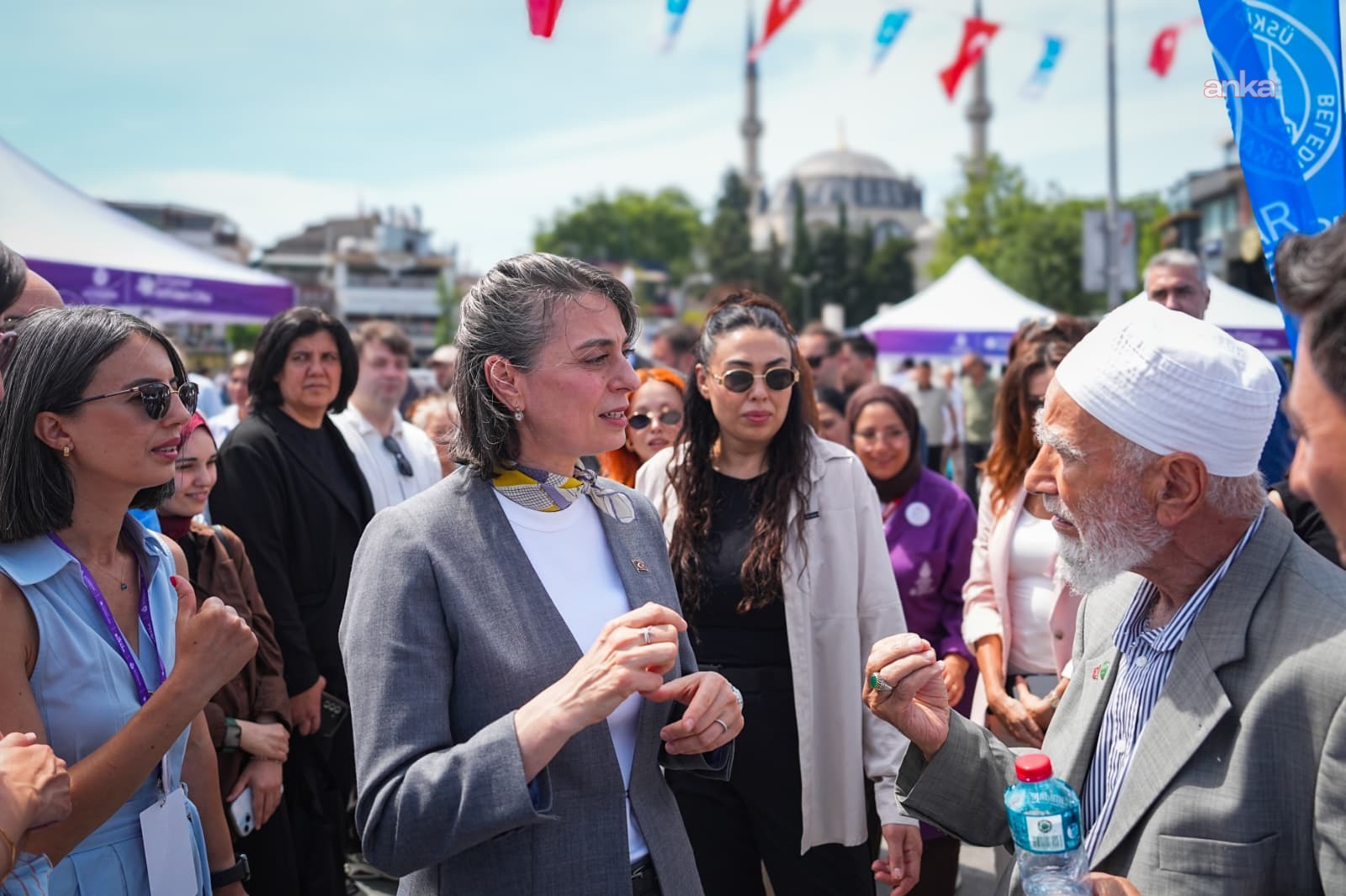 Üsküdar Kariyer Fuarı’nda iş arayanlar ve işverenler buluştu