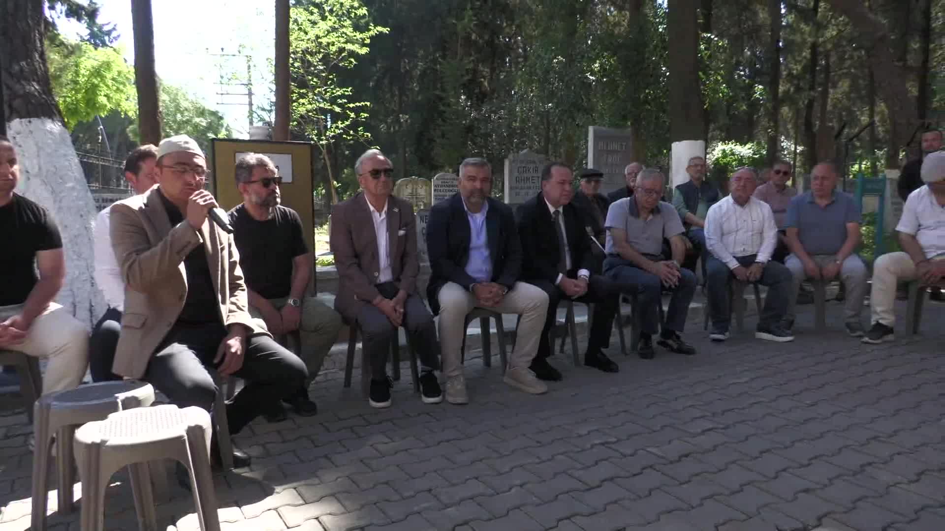 Manisa Tarzanı, mezarı başında anıldı