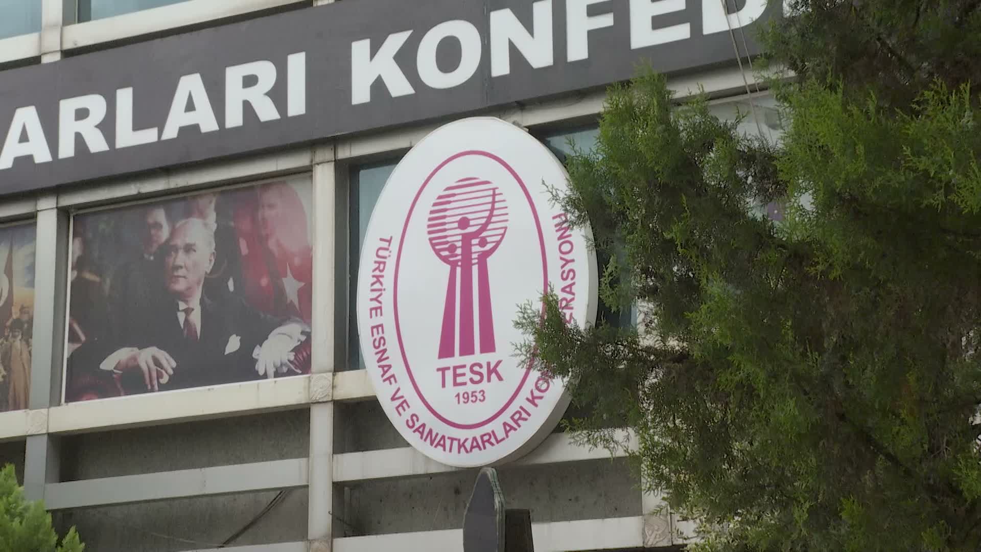 Mansur Yavaş'tan Mehmet Yiğiner'e hayırlı olsun ziyareti