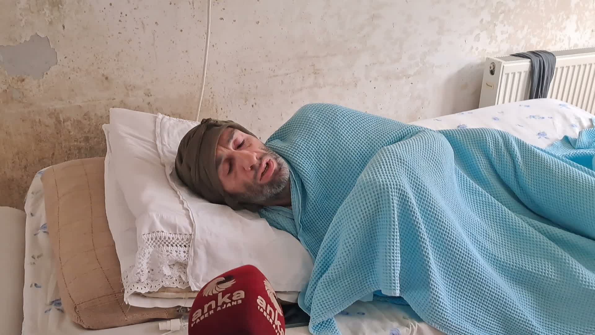 Rutubetten küf tutan evde barınan zatürre hastası destek bekliyor