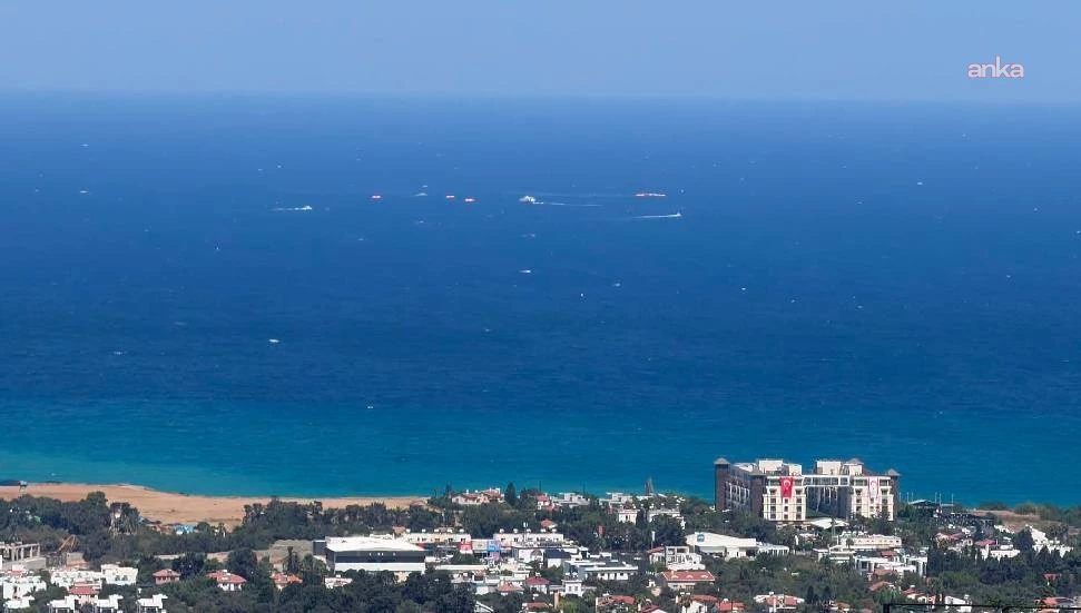 Girne açıklarında yolcu gemisi alabora oldu: 267 kişi için arama kurtarma çalışması başlatıldı