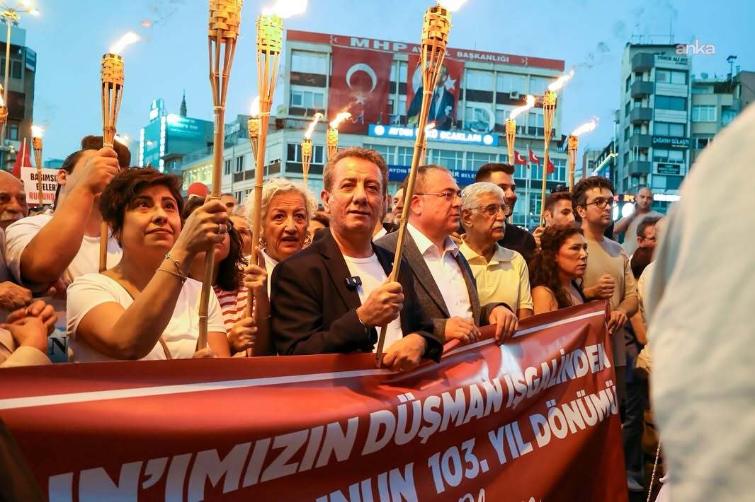 Efeler'de kurtuluş coşkusu fener alayıyla taçlanacak