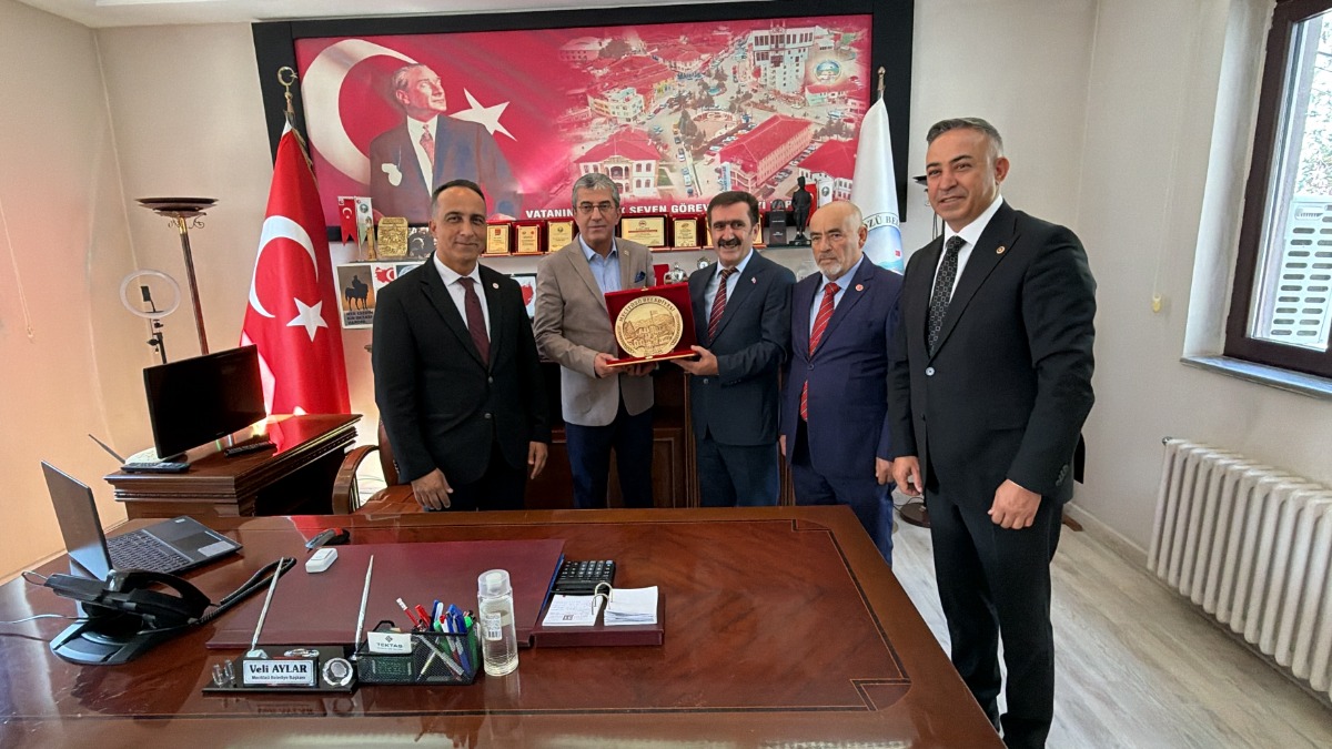 YENİ Partili Günaydın’dan fon açıklaması: "800 milyar lira dolandırmışlar"