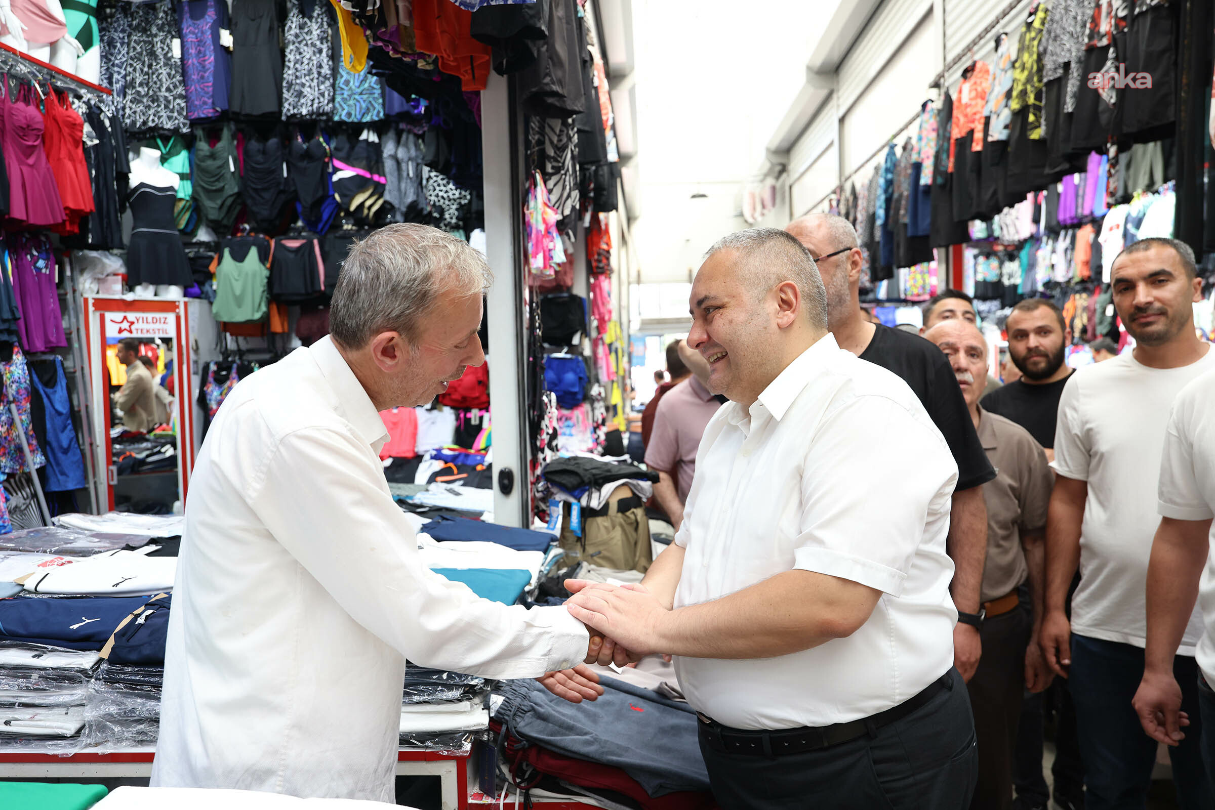 Keçiören Belediye Başkanı Özarslan, pazar esnafıyla buluştu