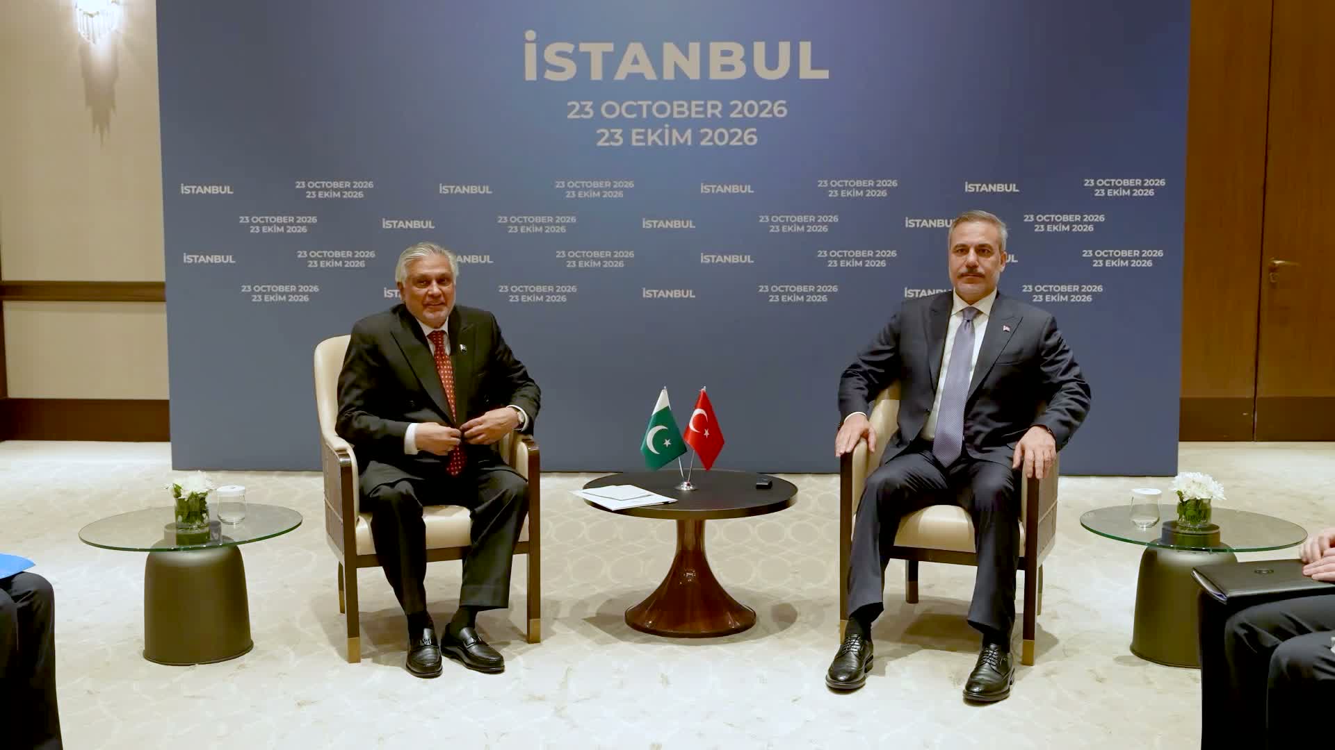 Bakan Fidan, Pakistanlı mevkidaşıyla bir araya geldi