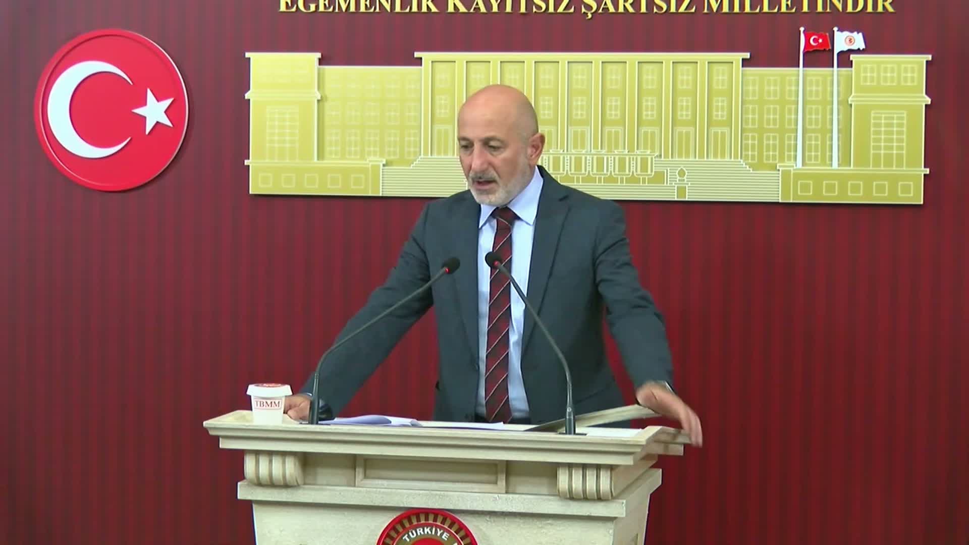 Ali Öztunç: "Yusuf Tekin'in istifa etmesi için daha ne olması gerekiyor?"