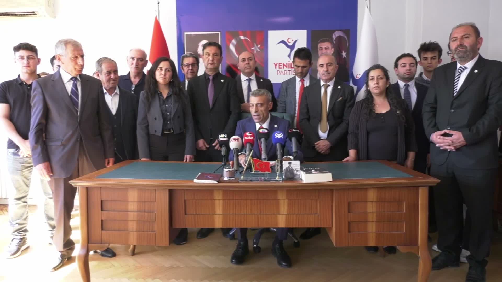 Yenilik Partisi Genel Başkanı Yılmaz: "AYM'nin, YENİ Parti'nin ismi konusunda Yargıtay'ın mütalaasını esas alacağını düşünüyorum"
