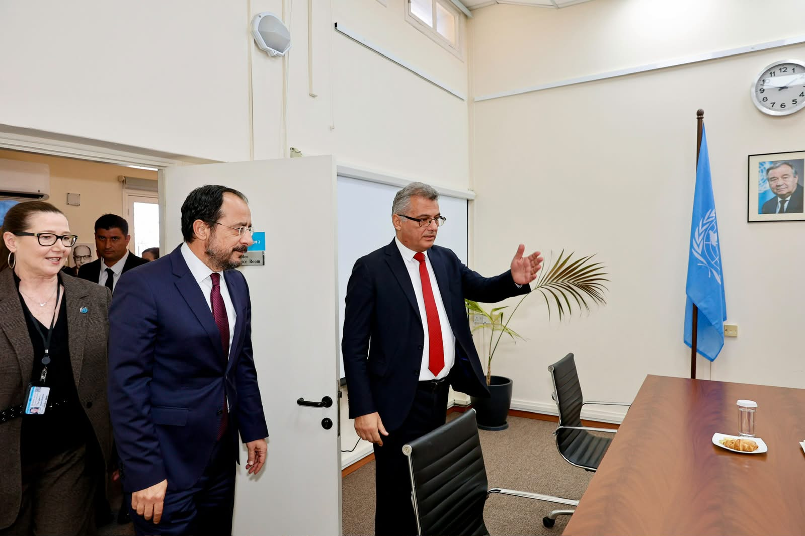 KKTC Cumhurbaşkanı Erhürman: "Rum lider ile görüşmenin ana konuları güven artırıcı önlemlerdi"