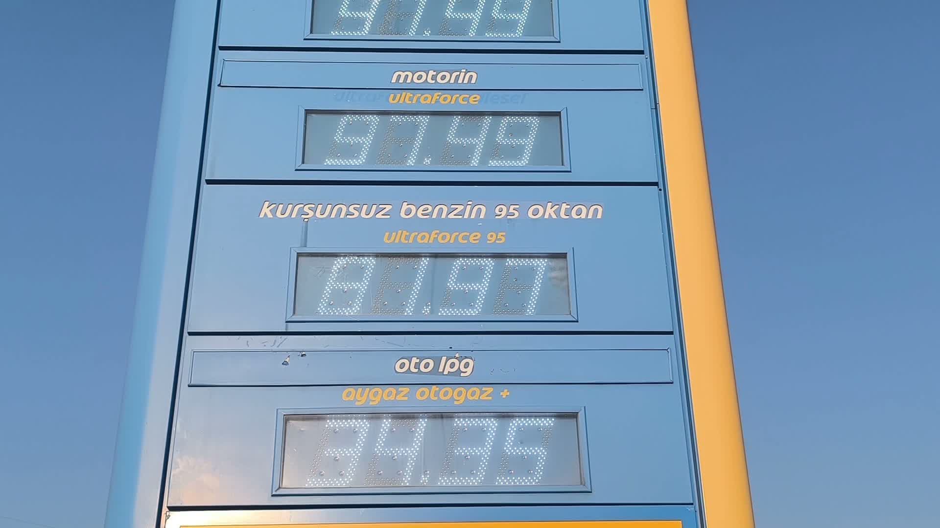 Mazot zammına çiftçiden tepki: "Bunun sonu uçurum oldu, ne olacak bu çiftçinin hâli ? "