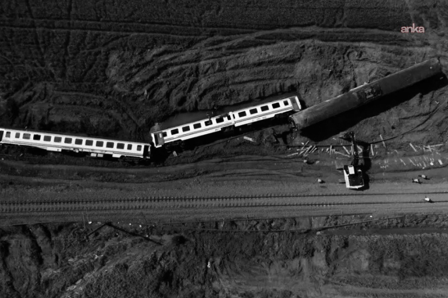 Çorlu Tren Faciası'nın 8. yılı... DEM Parti Eş Genel Başkanları: Ailelerin adalet mücadelesinin yanındayız