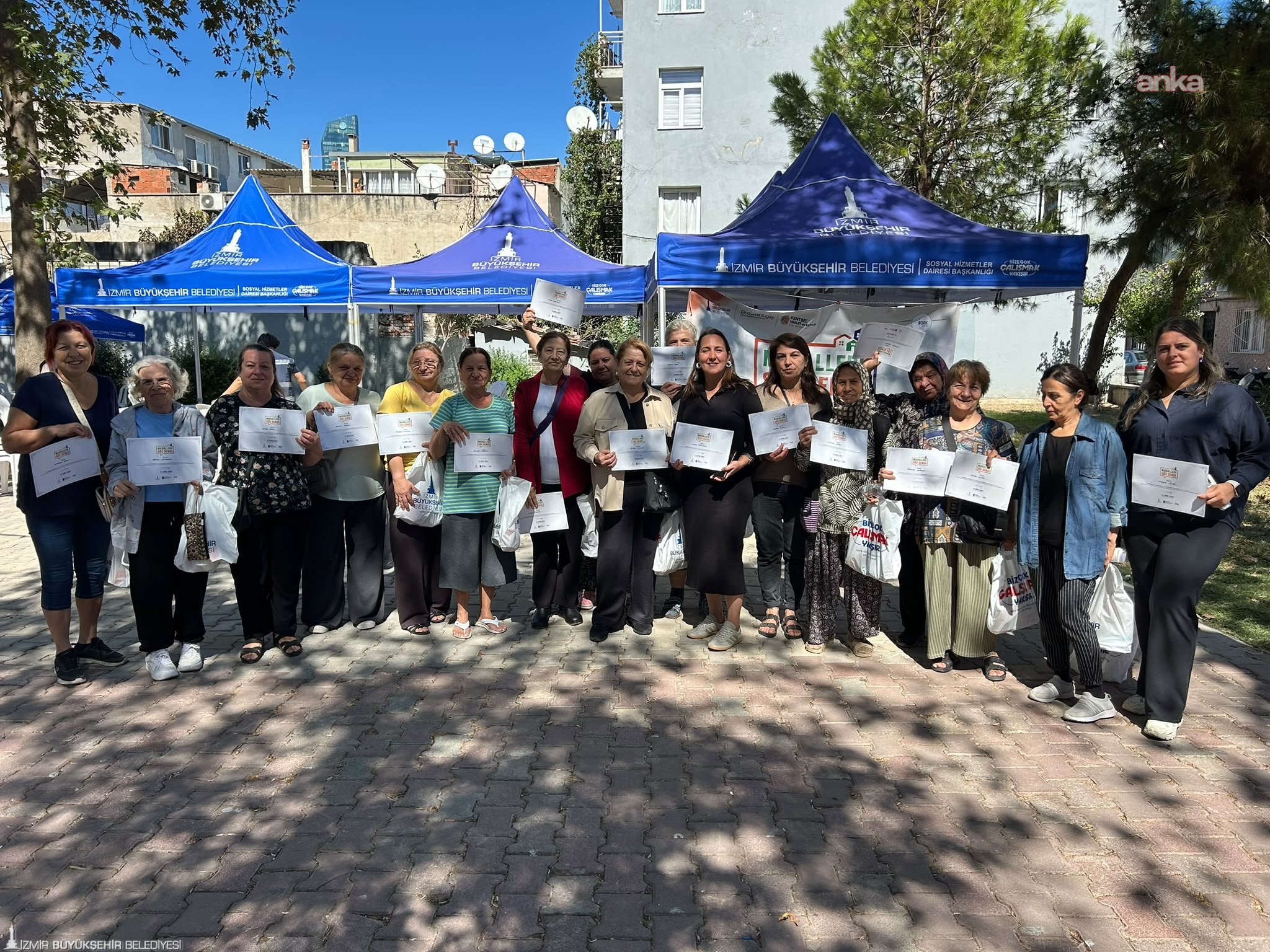 İzmir’de “Mahallede Söz Sende” buluşmalarının altıncı durağı Çınar Mahallesi oldu