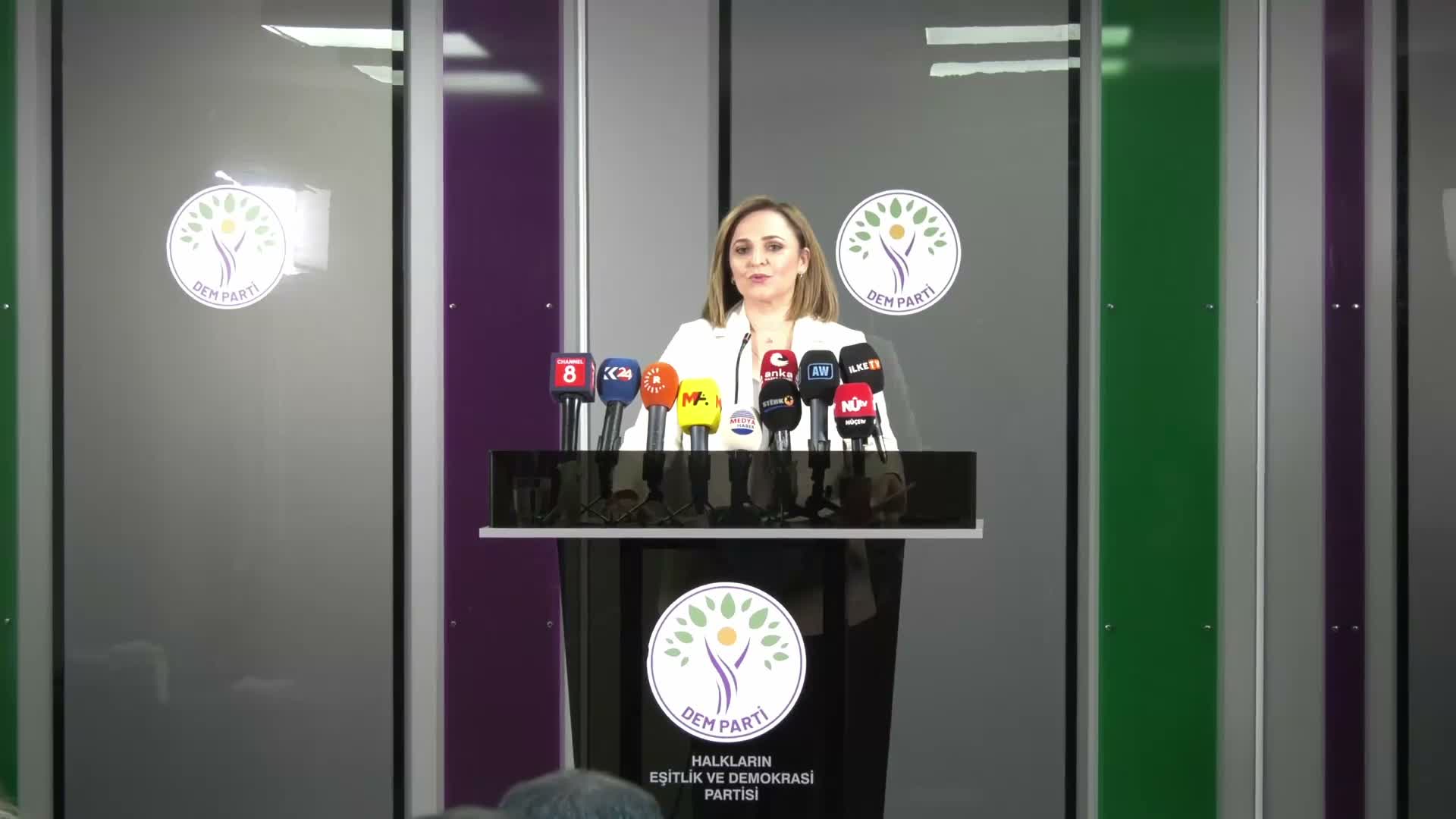 DEM Parti Sözcüsü Doğan: "Barış ve Siyasallaşma Kurulu ne zaman çalışmaya başlayacak?"