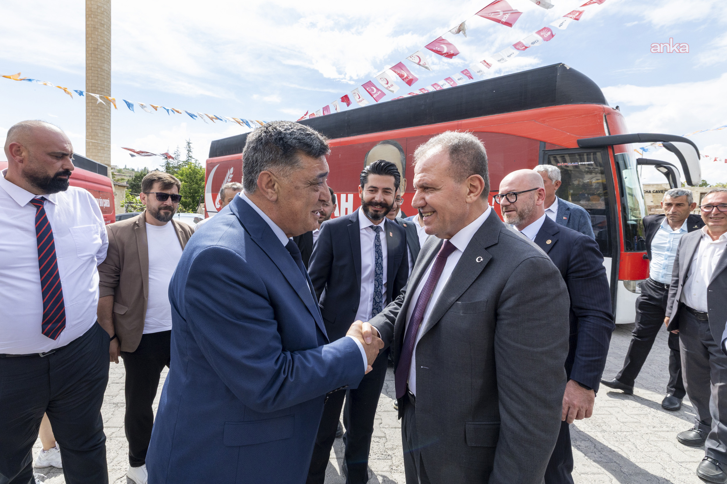 Başkan Seçer, Nevşehir’in Mustafapaşa beldesinde vatandaşlarla buluştu
