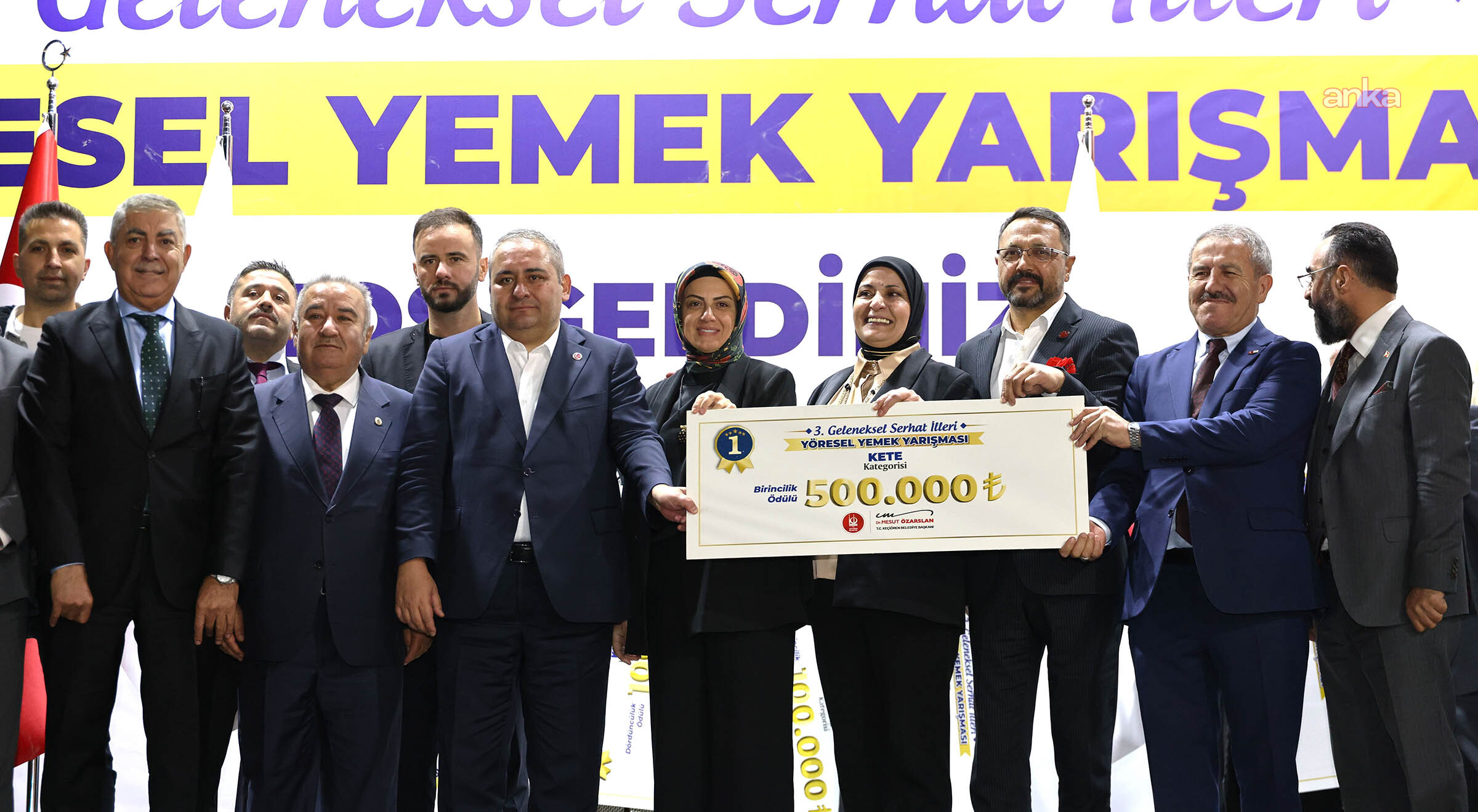 Keçiören'de düzenlenen "3. Geleneksel Serhat İlleri Yöresel Yemek Yarışması"nda dereceye girenler ödüllendirildi