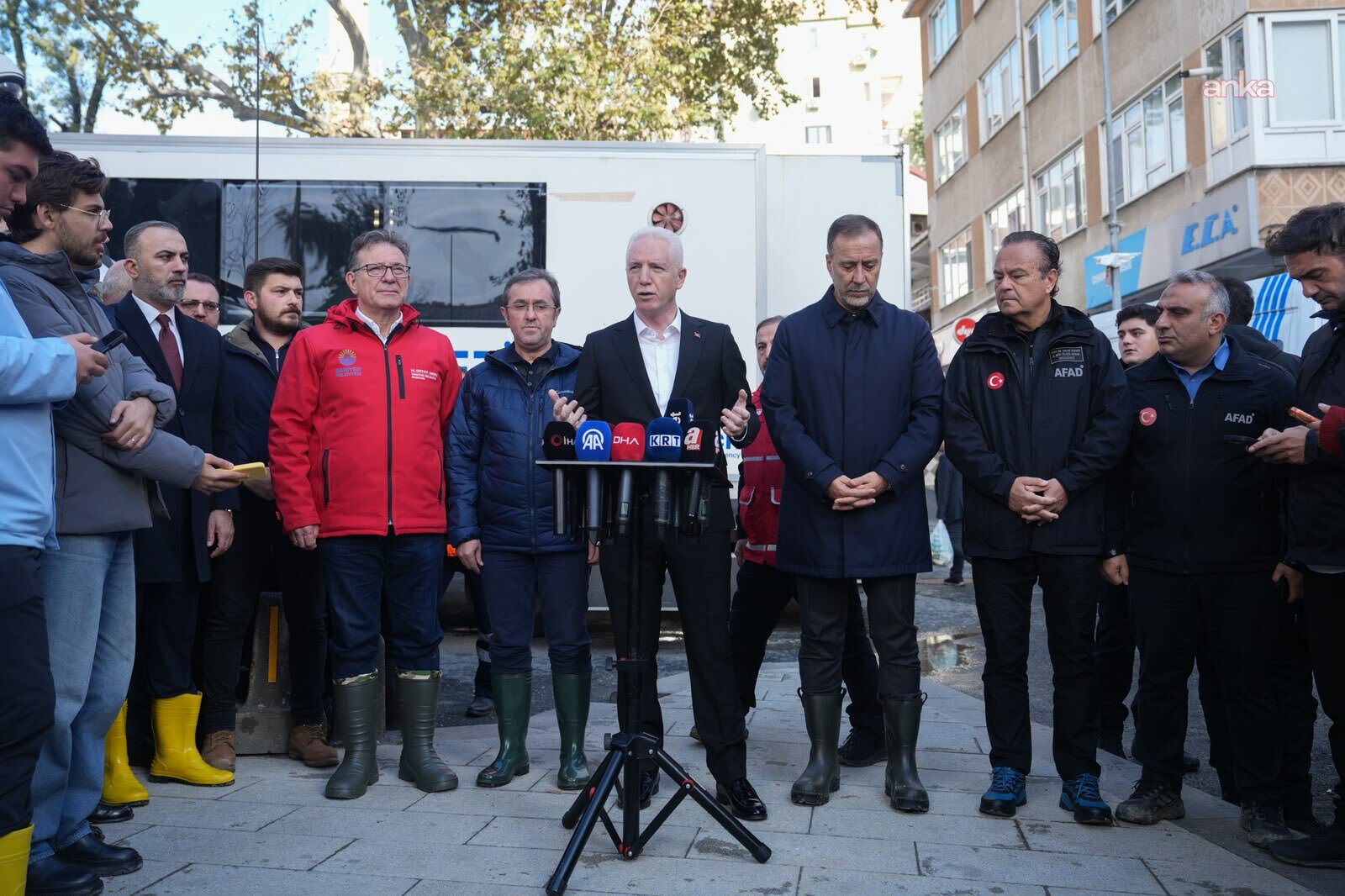 İstanbul'da "sel felaketinde" hayatını kaybedenlerin sayısı 6'ya yükseldi