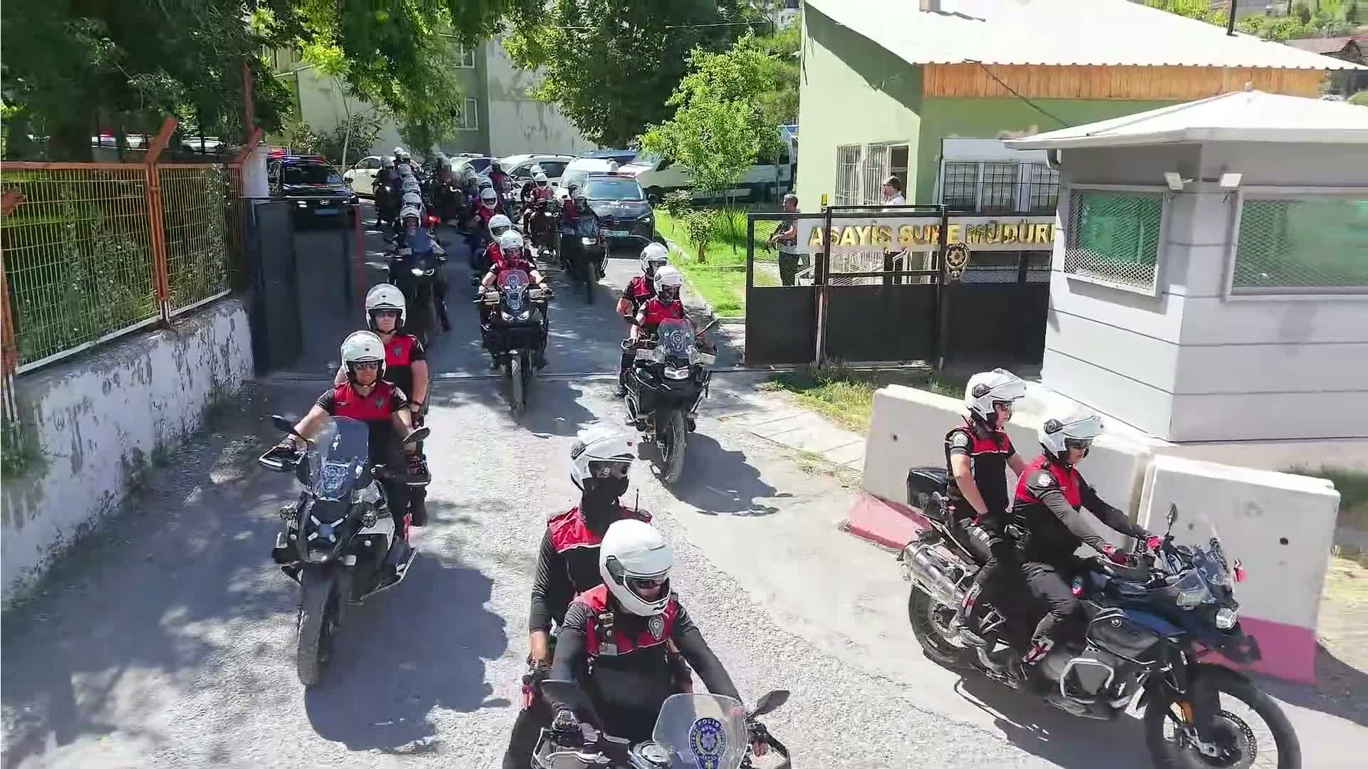 Malatya'da sosyal medya ve kamusal alanda silah teşhiri yapanlara operasyon