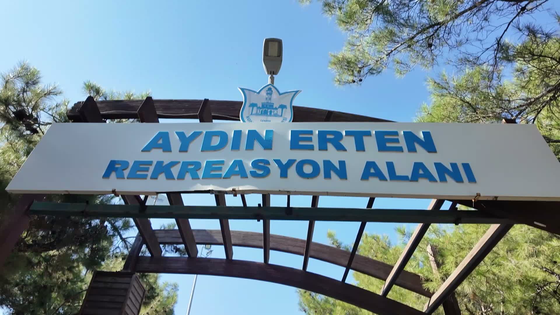 Konak Belediye Başkanı Mutlu Macera Parkı’nda çocuklarla bir araya geldi