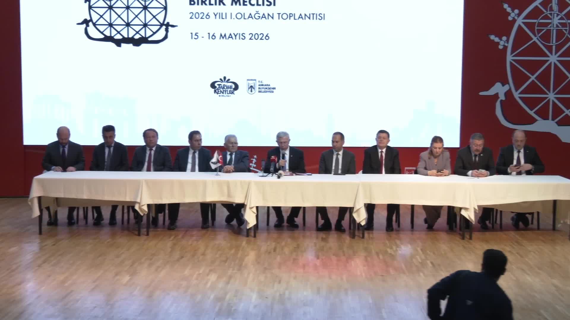 Mansur Yavaş yeniden Tarihi Kentler Birliği Başkanlığı'na seçildi