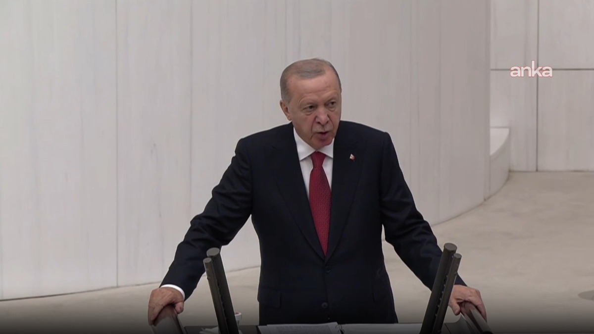 Cumhurbaşkanı Erdoğan'dan "fon" açıklaması: "Üstesinden başarıyla geliyoruz"