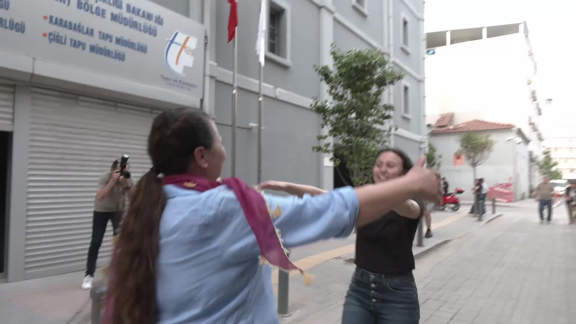 Esra Işık tahliyesinin ardından ilk kez konuştu: Toprağımı savunduğum için tutuklandım