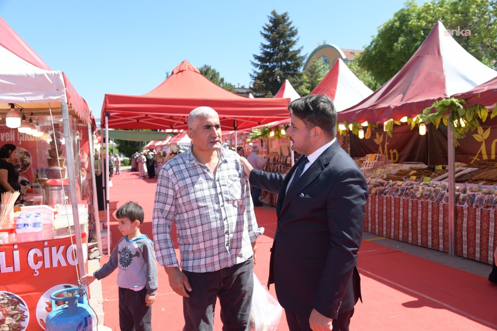 Kahramankazan Belediye Başkanı Çırpanoğlu’ndan Yöresel Ürünler Festivali’ne ziyaret