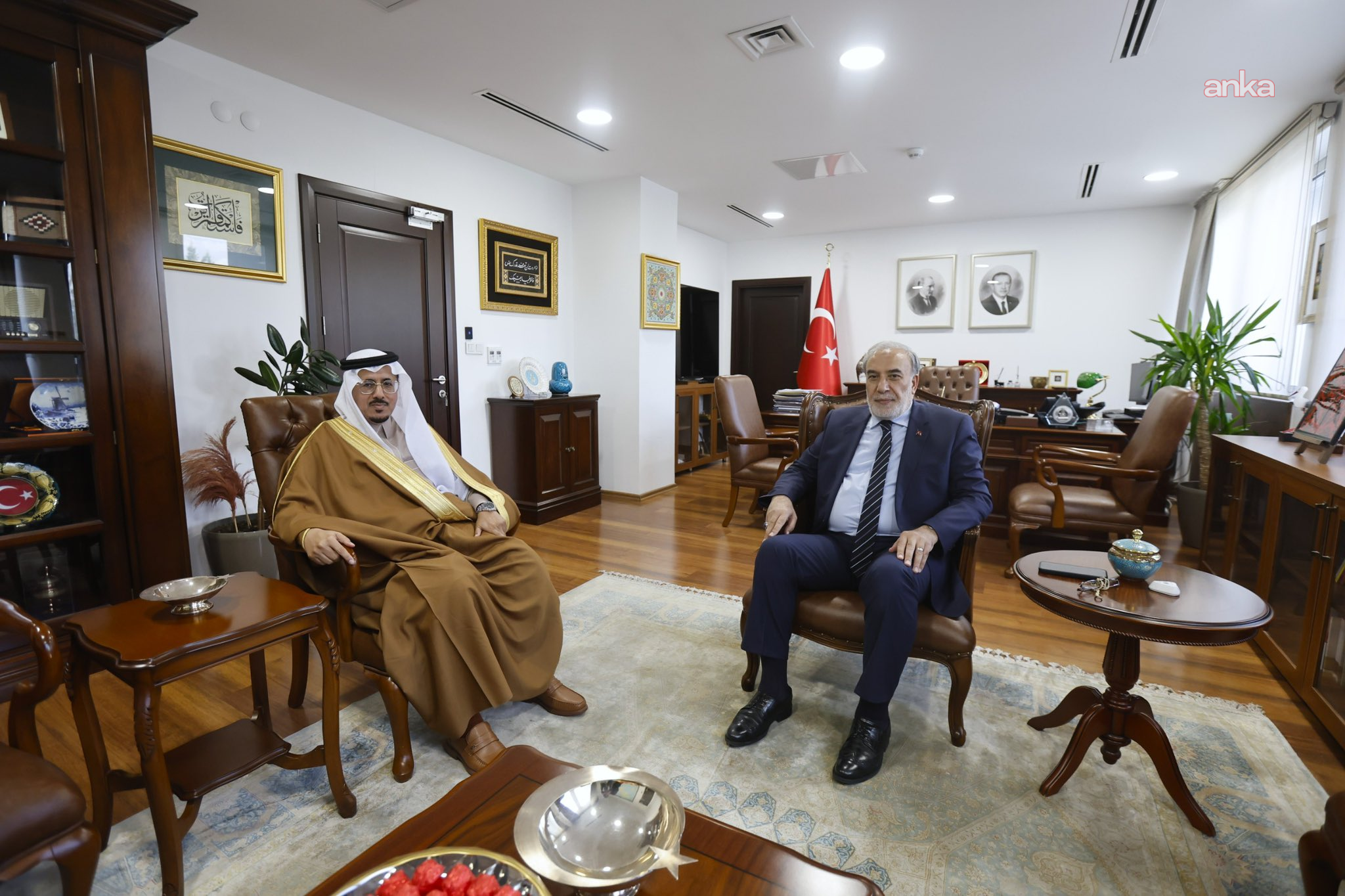 Bakan Yardımcısı Kulaklıkaya, İİT Bağımsız Daimi İnsan Hakları Komisyonu İcra Direktörü Al-Yami'yi kabul etti