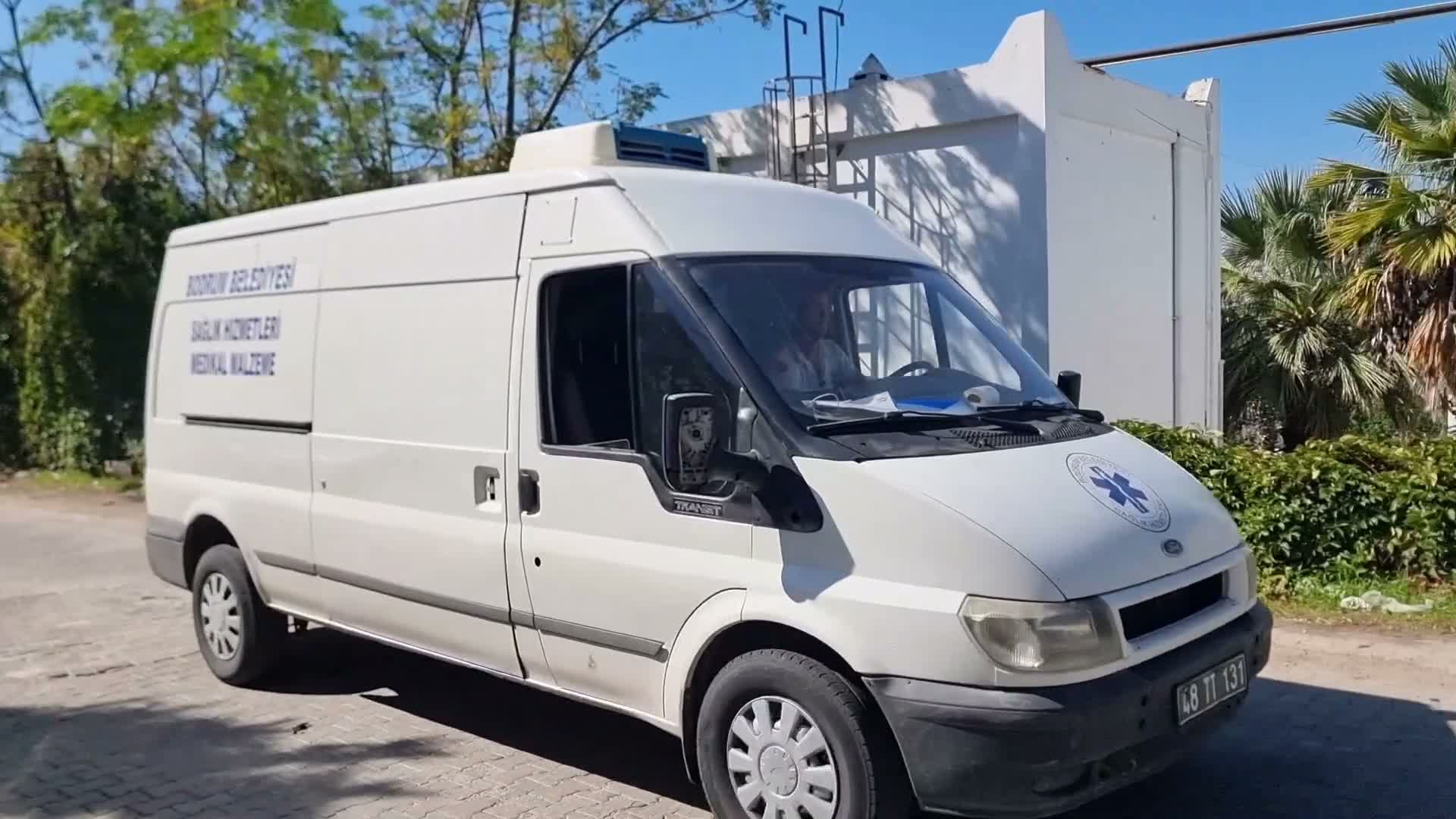 Bodrum Belediyesi, kent genelindeki ihtiyaç sahiplerine medikal malzeme desteğini sürdürüyor