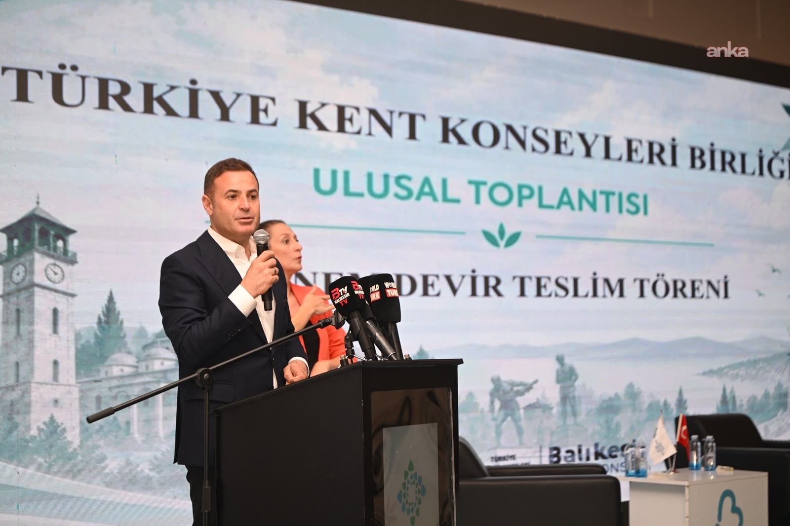 Ahmet Akın: “Güçlü şehirler, güçlü Türkiye’nin temelidir”