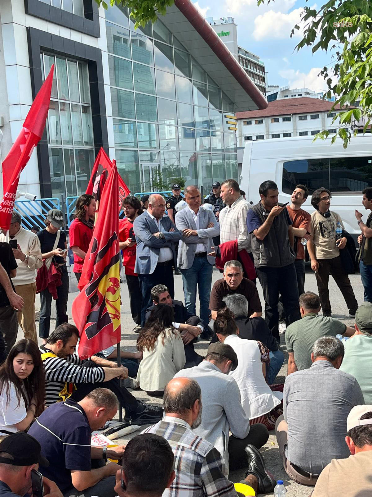 GMİS Genel Başkan Yardımcısı Mutlu'dan Doruk Madencilik işçilerine: Zonguldak madencilerinin selamını getirdim