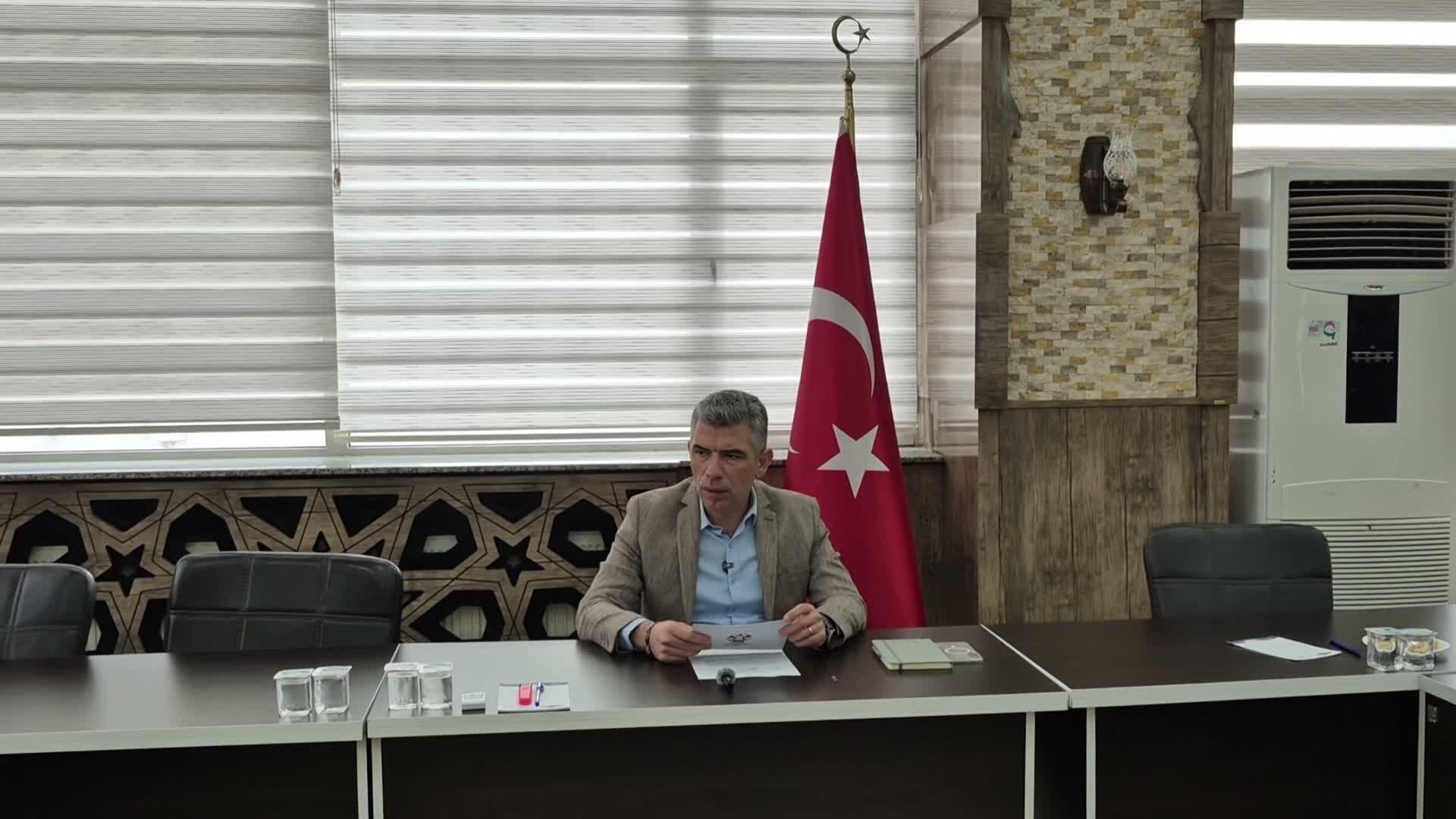 Soma Belediye Başkanı Okur, doğal gaz çalışmalarının ay sonuna kadar tamamlanmasını beklediklerini bildirdi