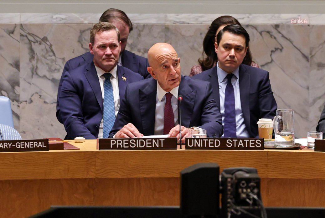 Tom Barrack: İsrail'in Ebu Zuhur Üssü'ne saldırılarından endişe duyuyoruz