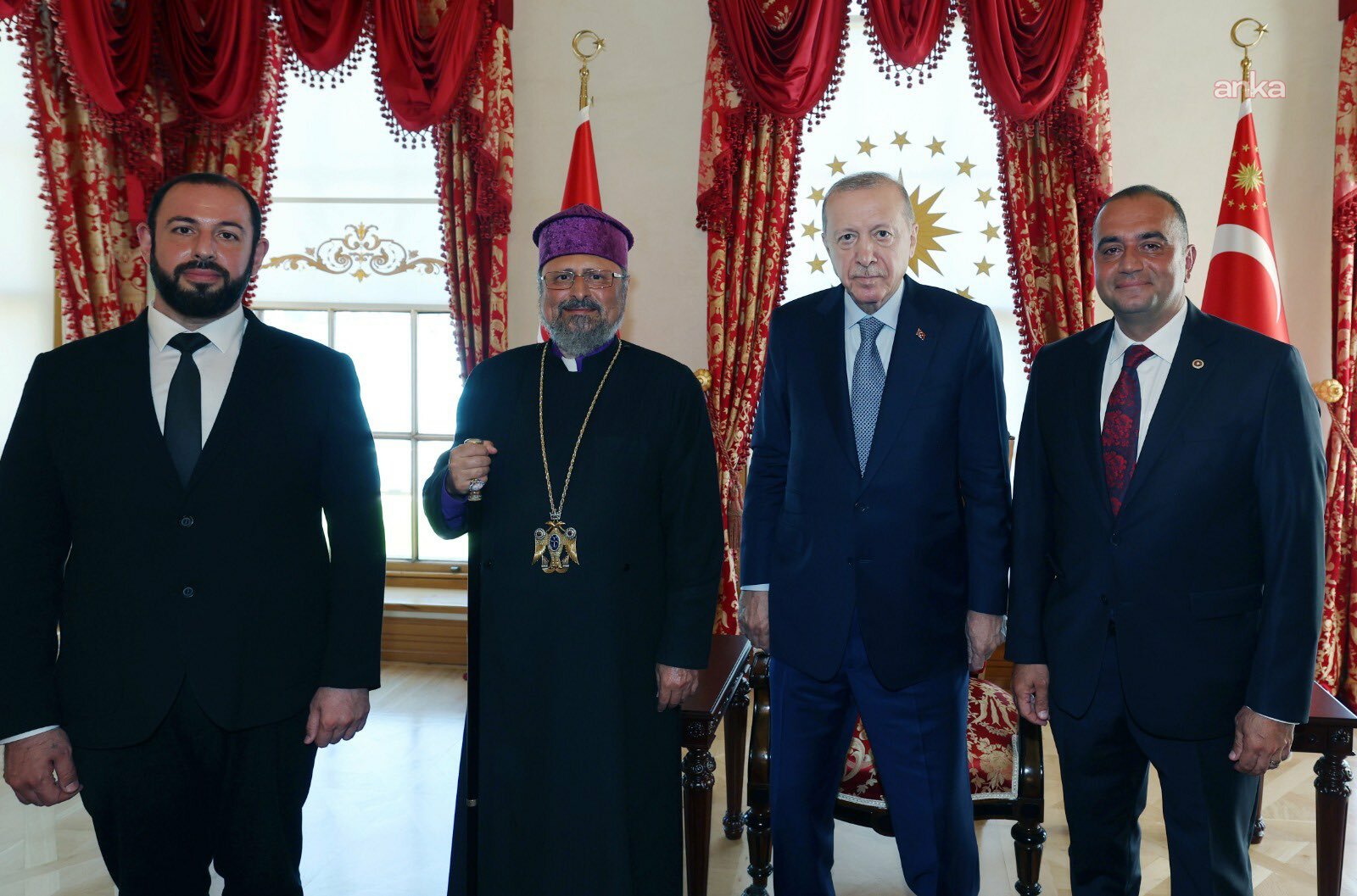 Erdoğan, Sevan Sıvacıoğlu ve Sahak Maşalyan’ı kabul etti