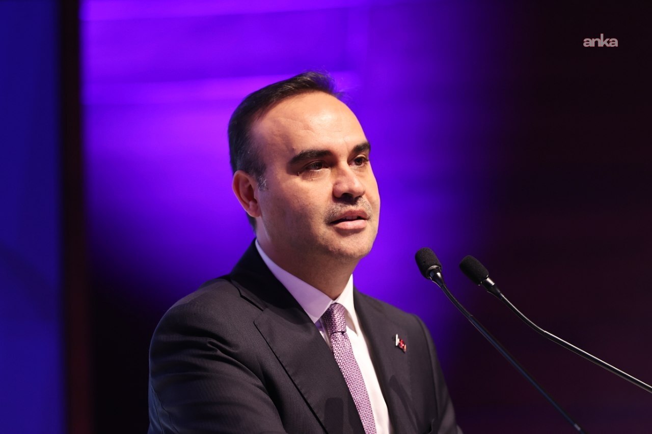 Sanayi ve Teknoloji Bakanı Kacır: Türkiye, 2026'da uluslararası bilim olimpiyatlarında madalya rekoru kırdı