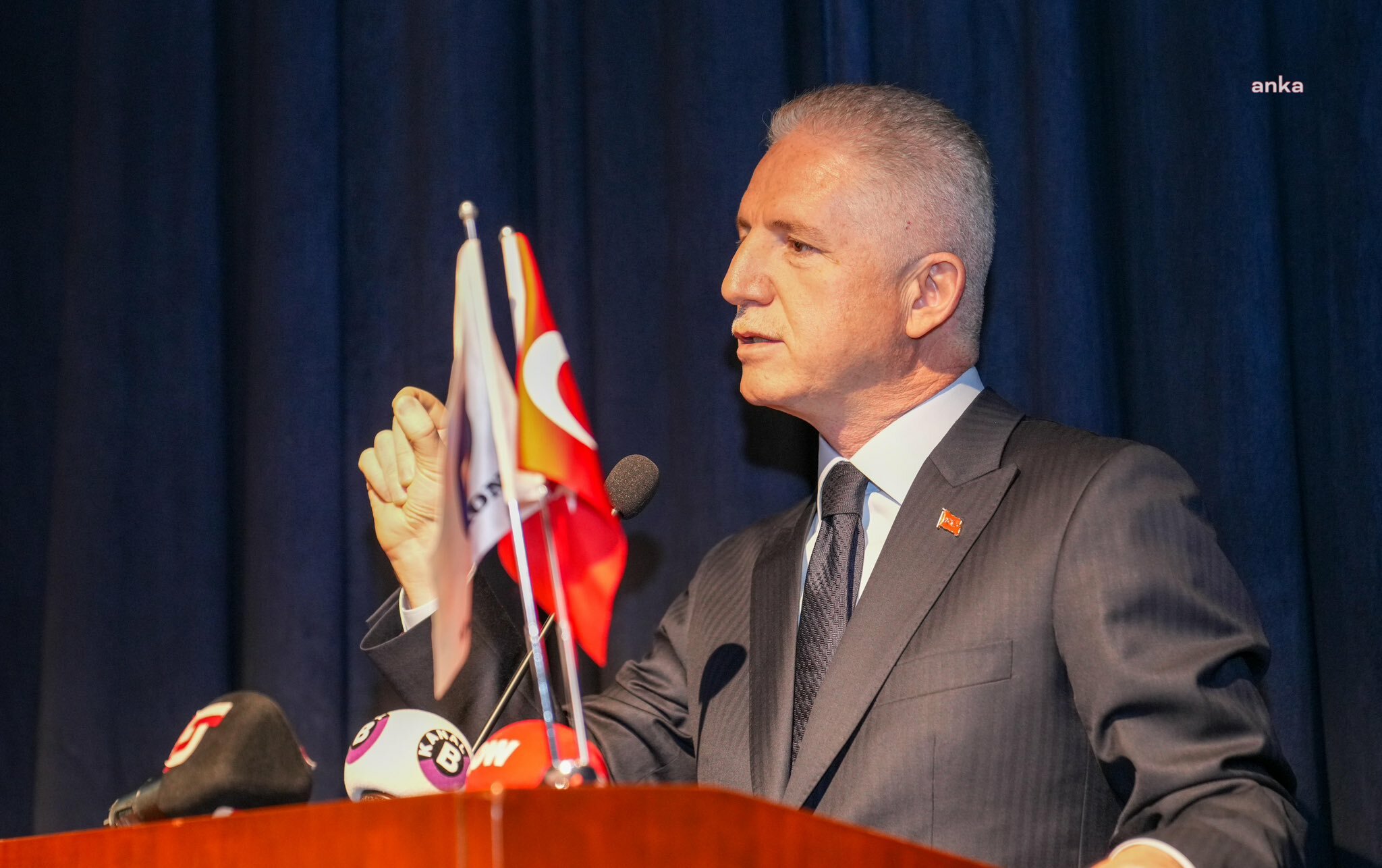"Ayazağa'daki selde 5 kişi hayatını kaybetti, 2 kişi henüz bulunamadı"