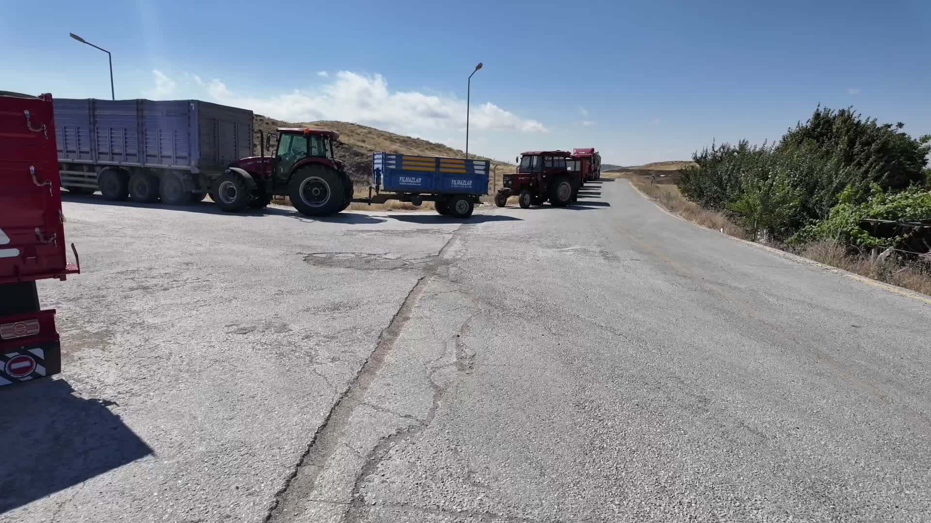 Yozgat’ta rekolte yüksek oldu, ambarlar doldu, hububat toprağa gömülmeye başlandı