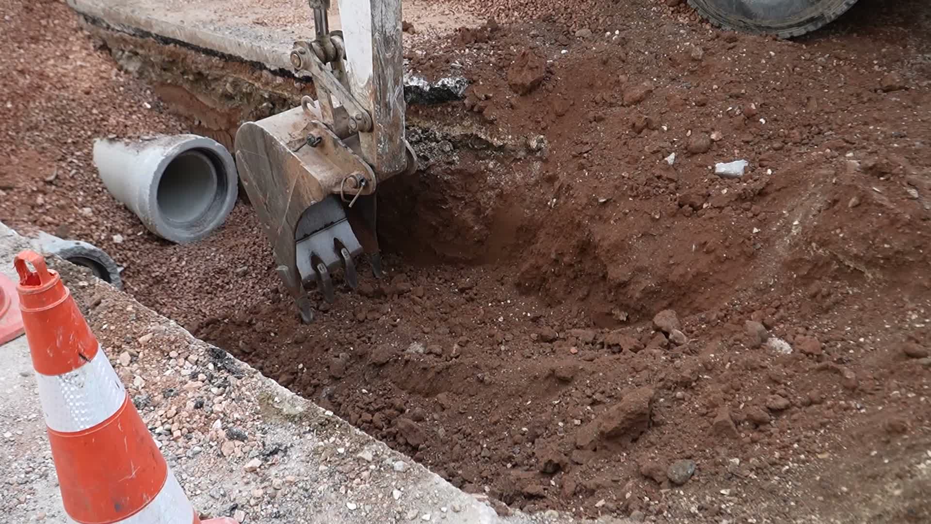 Bursa Büyükşehir Belediyesi, Osmangazi'de altyapıyı güçlendiriyor