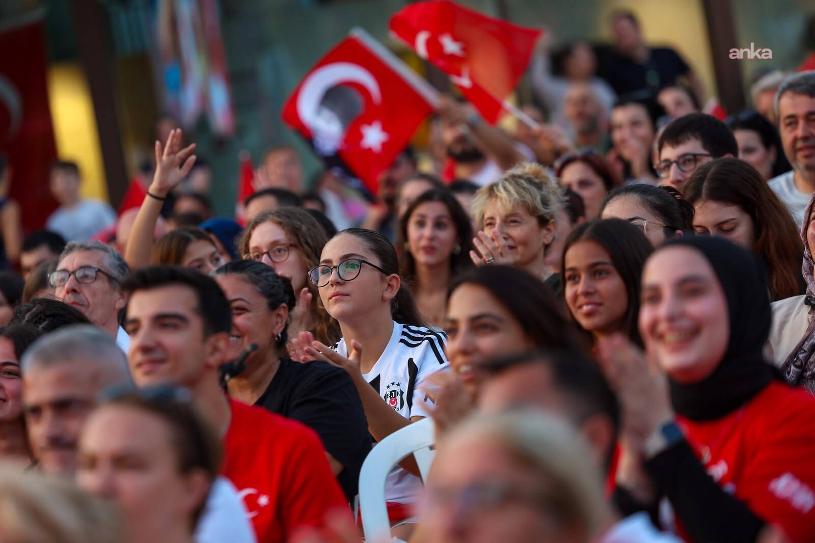 Maltepe, Filenin Sultanları’nın Avrupa zaferine ortak oldu