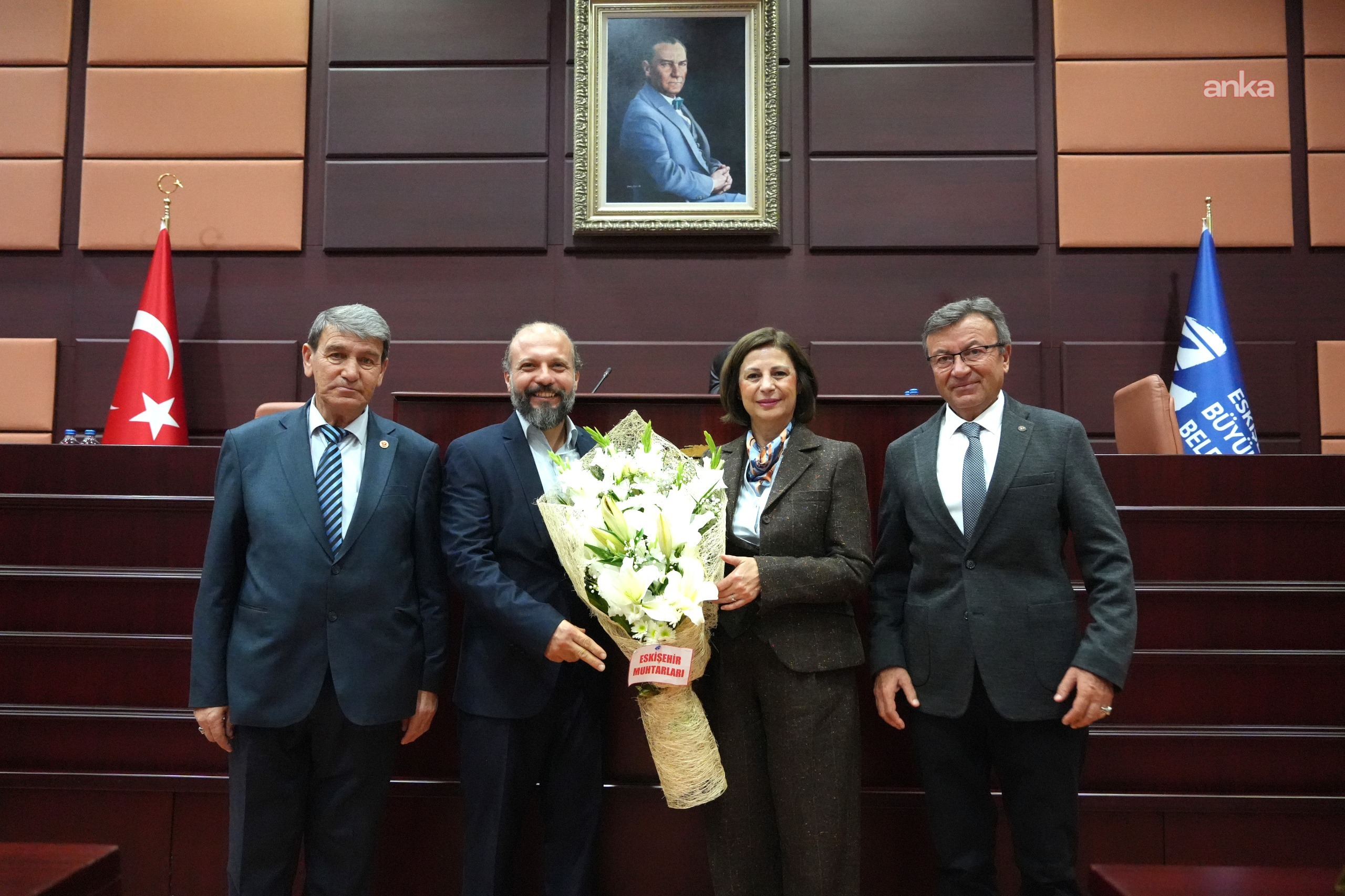 Eskişehir Büyükşehir Belediye Başkanı Ünlüce: "Muhtarlarımız, vatandaşlarla resmi kurumlar arasında köprü vazifesi görüyor"