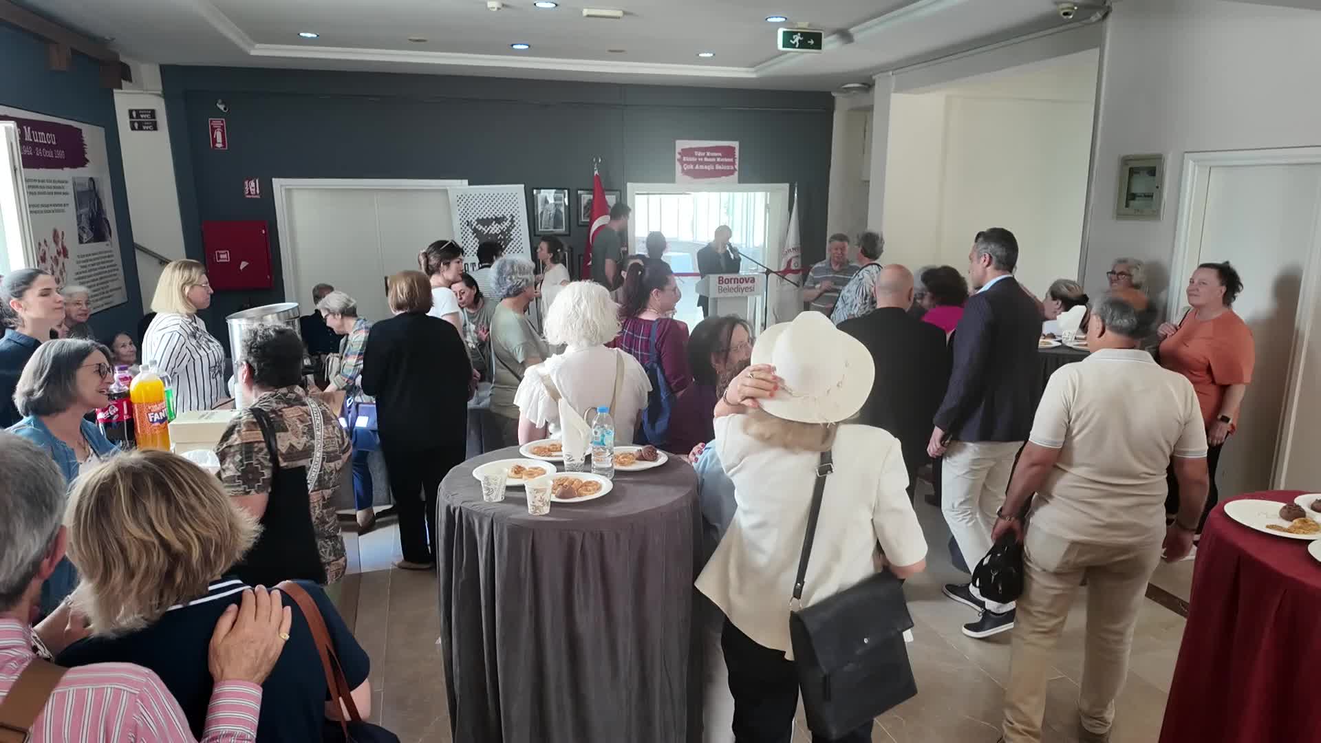 Bornova’da kadın emeği sanatla buluştu