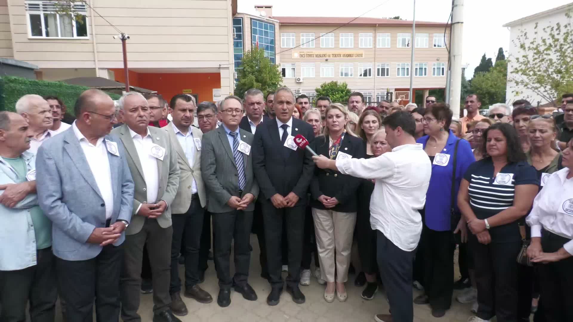 Manisa'da okul önündeki saldırı... YENİ Parti İstanbul Milletvekili Özçağdaş: "Mesele protokol imzalanarak çözülemez"