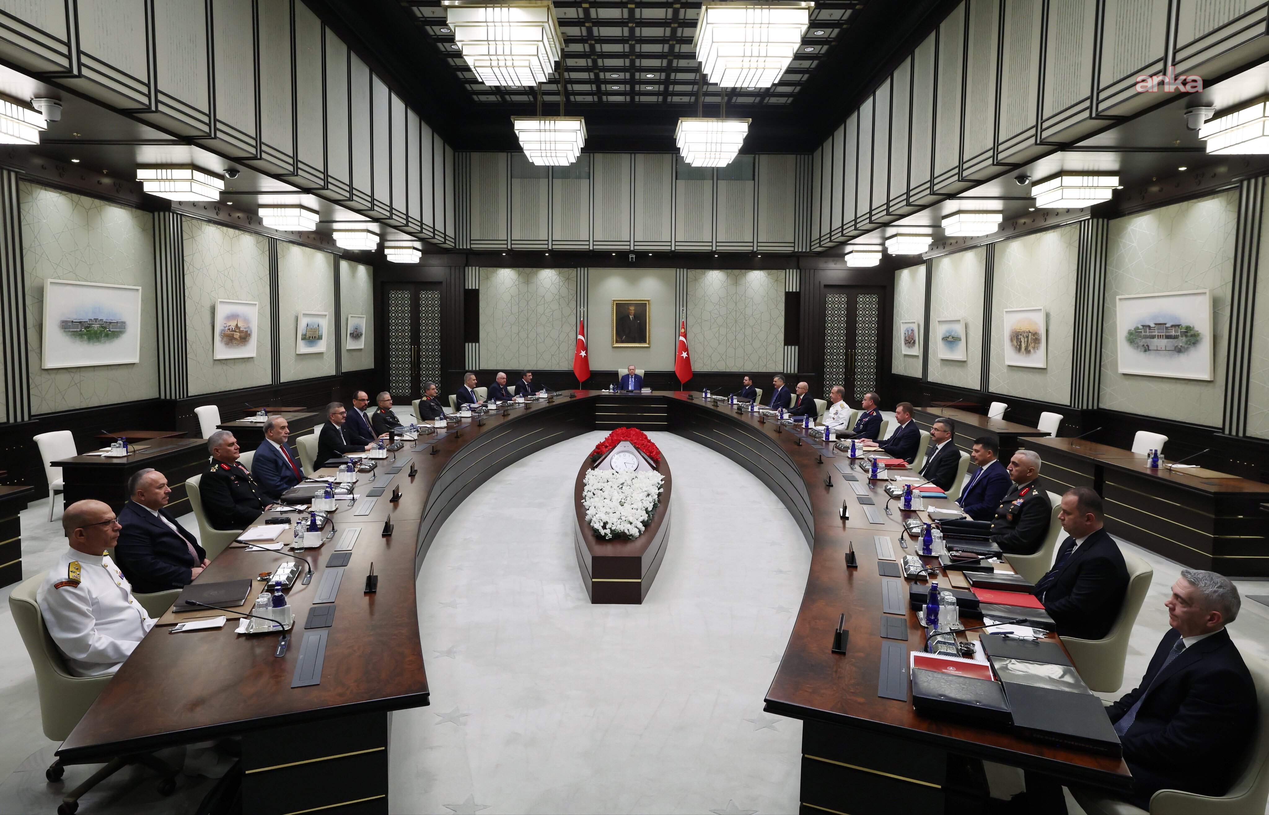 Milli Güvenlik Kurulu: Terörsüz Türkiye ve Terörsüz Bölge hedefleri istikametinde atılan adımlar ve katedilen mesafe değerlendirildi