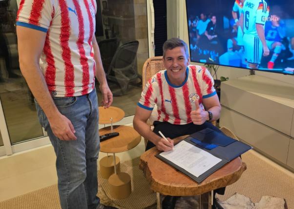 Almanya'yı eleyen Paraguay'da ulusal tatil ilan edildi