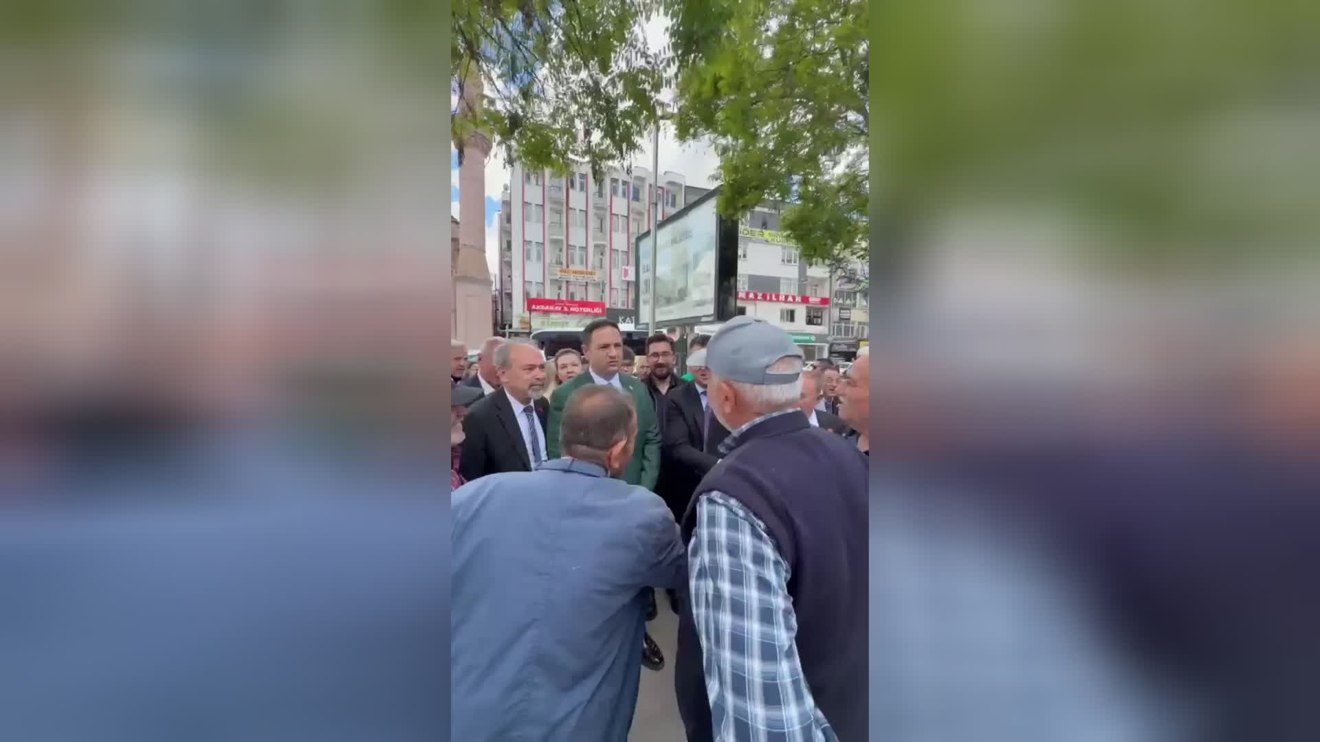 Aksaray'da AK Parti milletvekiline "fakirlik belgesi" tepkisi: Bayramda koyun göndermemiz lazım
