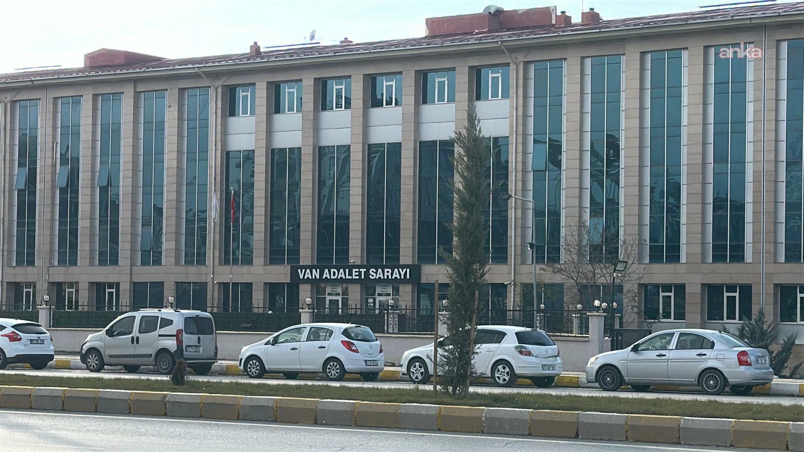 Van'daki kazada çobanın ölümüne neden olan AK Parti Hakkari İl Başkanı'nın kızına "ev hapsi" verildi