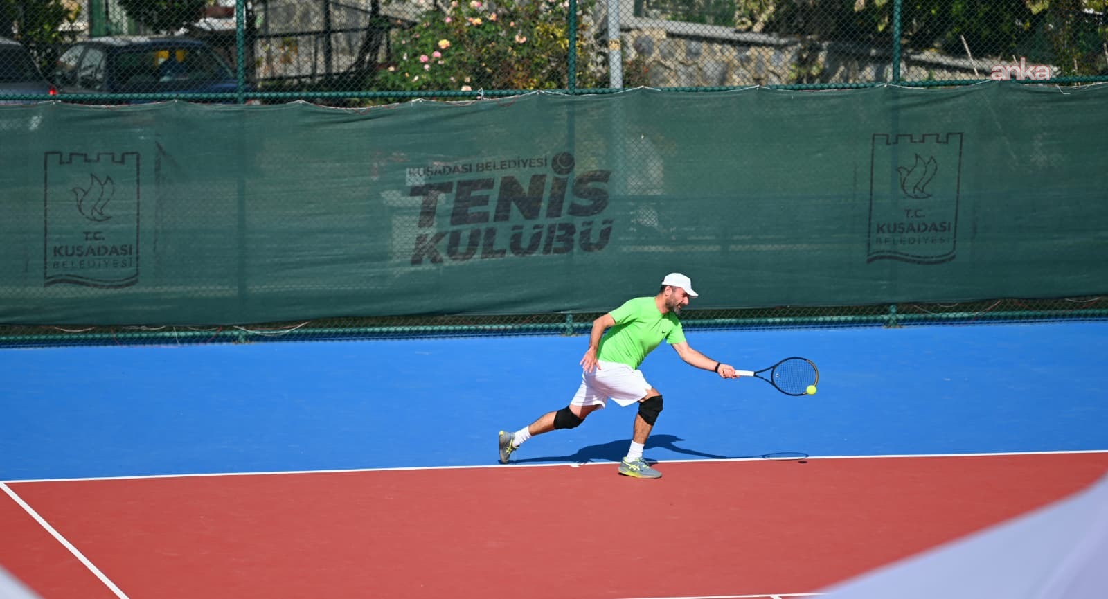 Kuşadası’nda "Masters Cumhuriyet Kupası Tenis Turnuvası" başladı